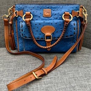 NEW! Dooney & Bourke medium pocket satchel purse